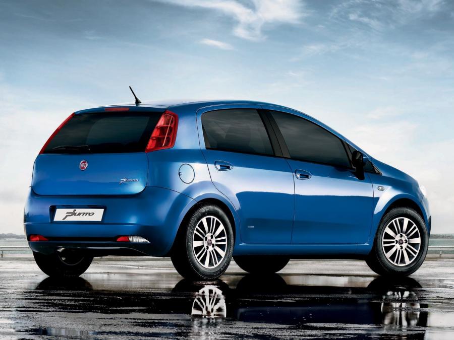  Fiat Grande Punto Multijet 5-Door 2005 года  (фото 13 из 16)